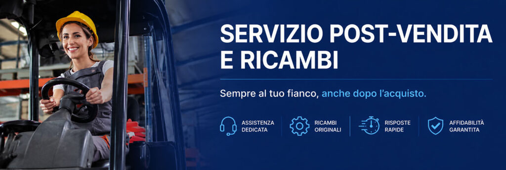 banner-assistenza-ricambi-footer | UNCARRELLO® Smiling woman in a yellow hard hat drives a forklift in a warehouse beside a blue banner about post-sale service and parts.