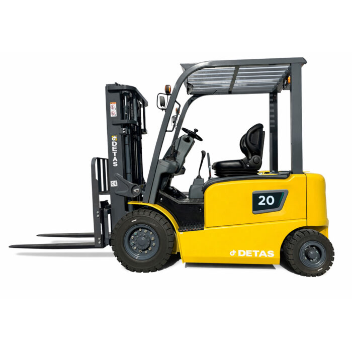 carrello-elevatore-elettrico-20q-detas-01 Yellow forklift with black mast and forks extended forward; side shows '20' and DETAS branding.